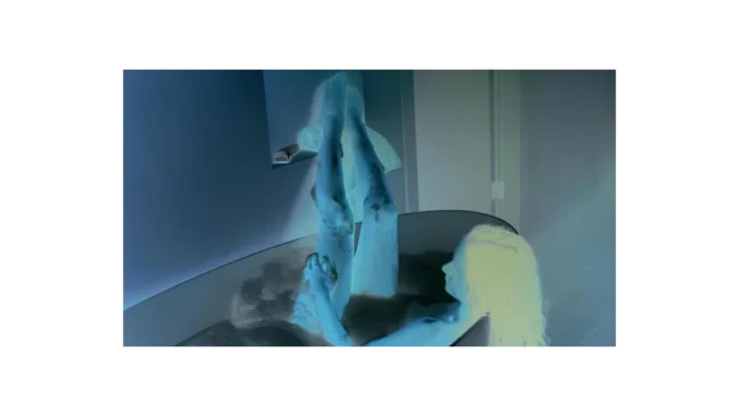 Revoluční Philips 9900 pro domácí péči o pleť