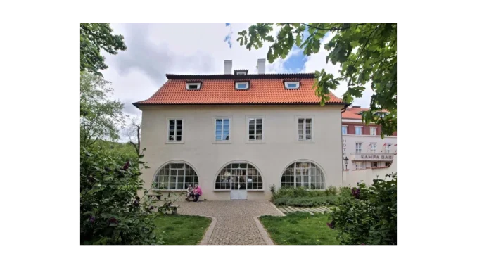 Harmonická rekonstrukce Werichovy vily se Zehnder