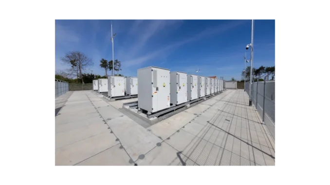 MND představuje revoluční bateriové úložiště v Česku