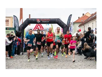 Běžecký festival v Plzni přilákal tisíce nadšenců
