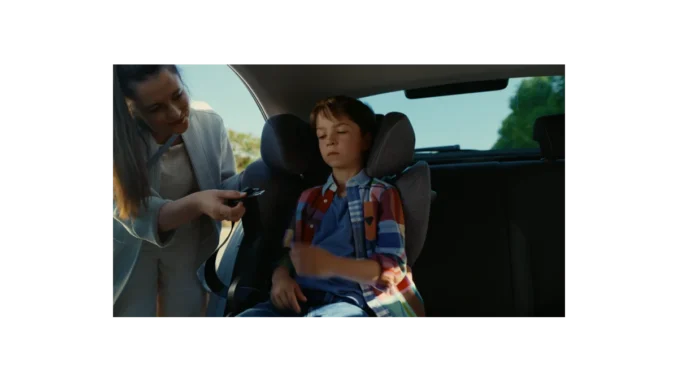 Bezpečnost dětí v autech: Jak to mají jinde v Evropě