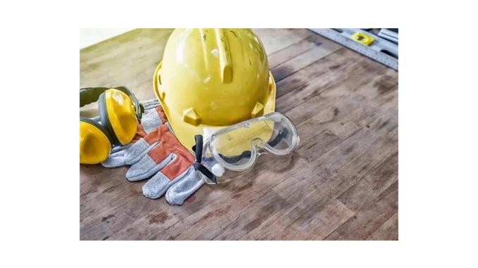 Testy přileb EU odhalují nedostatky v bezpečnosti